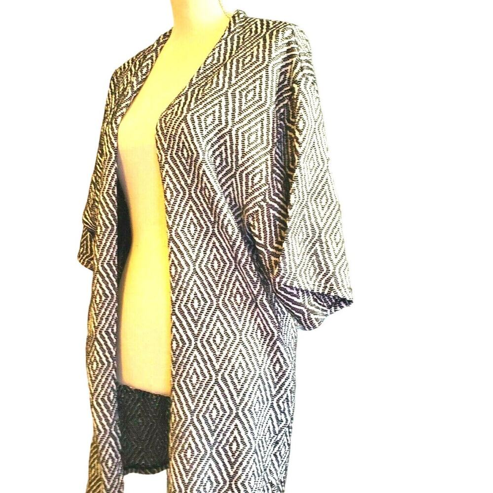 H & M Divided Diamond Pattern Black White Cardigan Size S Open Front Soft Cotton
